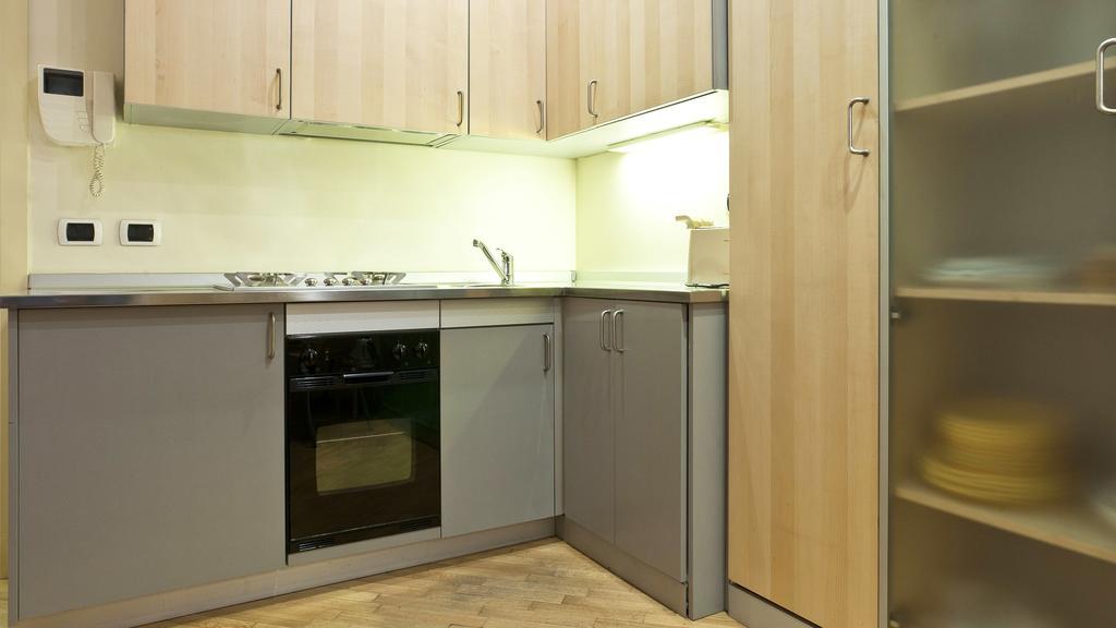 Italianway-Fiori Chiari Apartment Milano Exterior foto